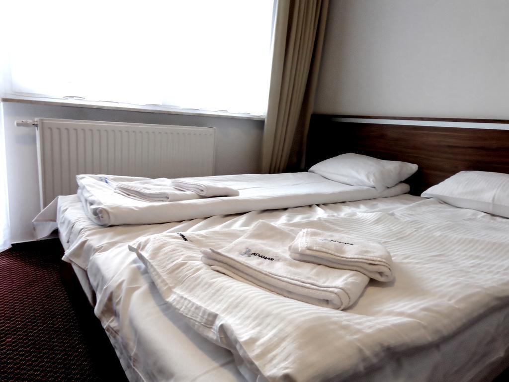 Adamar Jastrzebia Gora Bed and Breakfast Δωμάτιο φωτογραφία