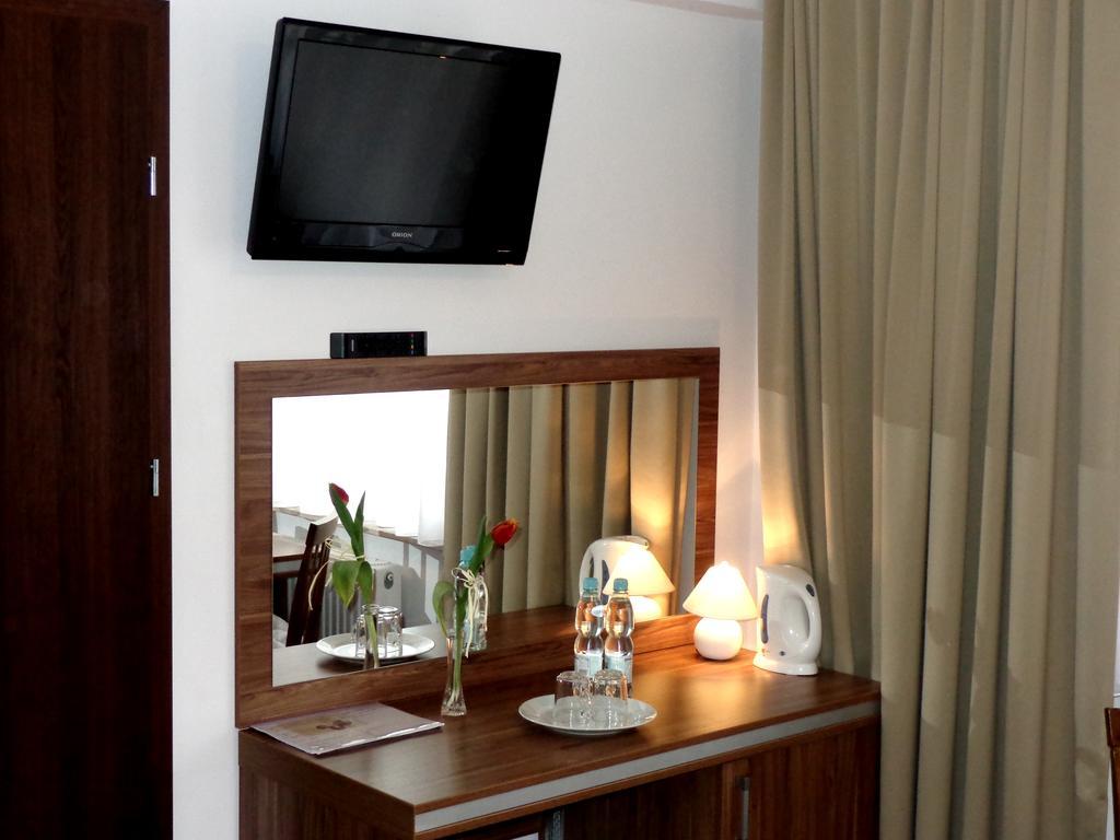 Adamar Jastrzebia Gora Bed and Breakfast Εξωτερικό φωτογραφία