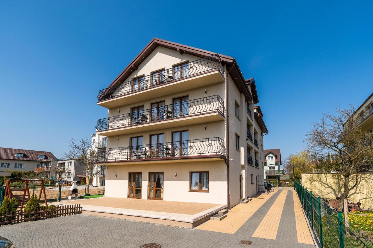 Adamar Jastrzebia Gora Bed and Breakfast Εξωτερικό φωτογραφία