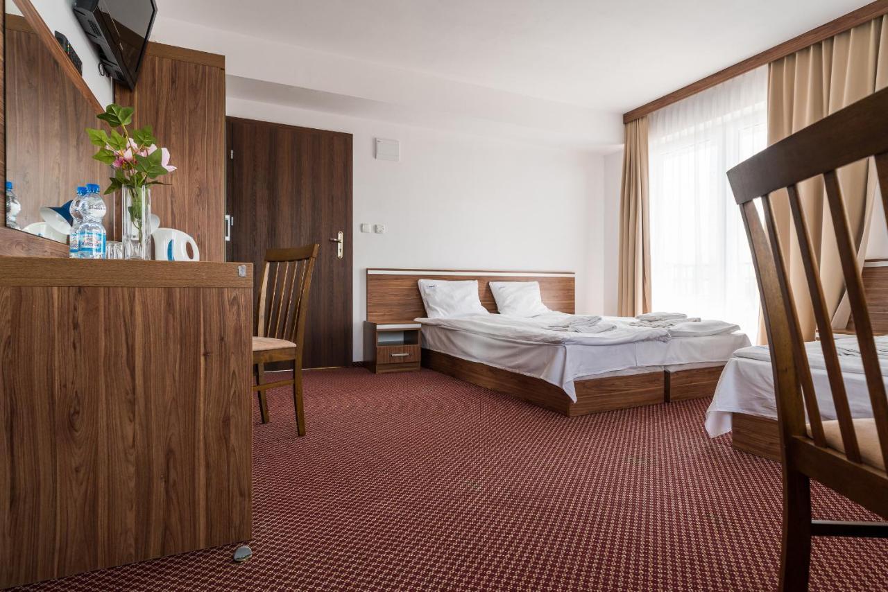 Adamar Jastrzebia Gora Bed and Breakfast Εξωτερικό φωτογραφία