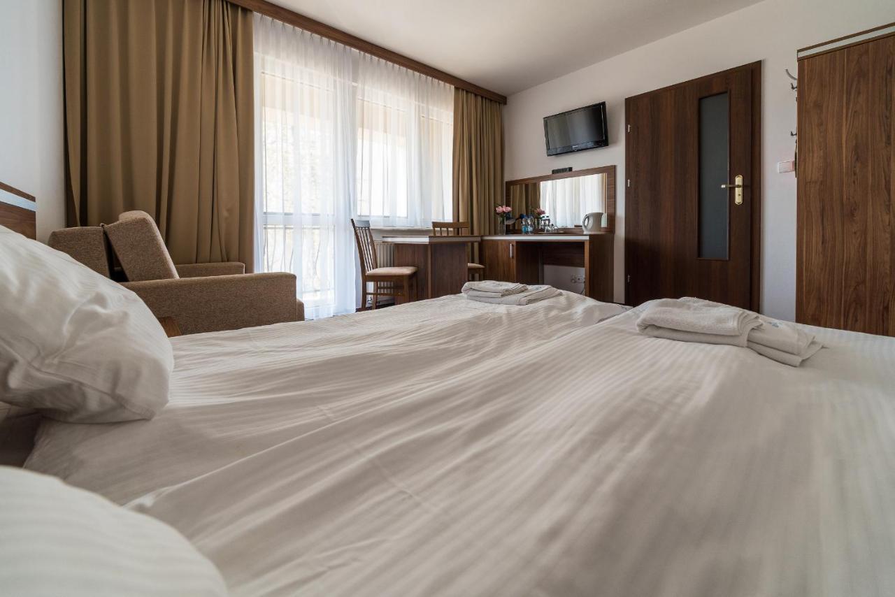 Adamar Jastrzebia Gora Bed and Breakfast Εξωτερικό φωτογραφία